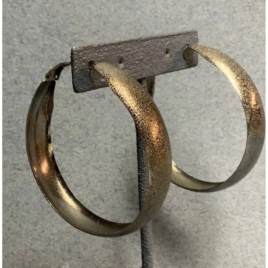Large Hoop Pierced Earrings 225 In As Is Textured Dark Silver Latch Retro Boho 20$